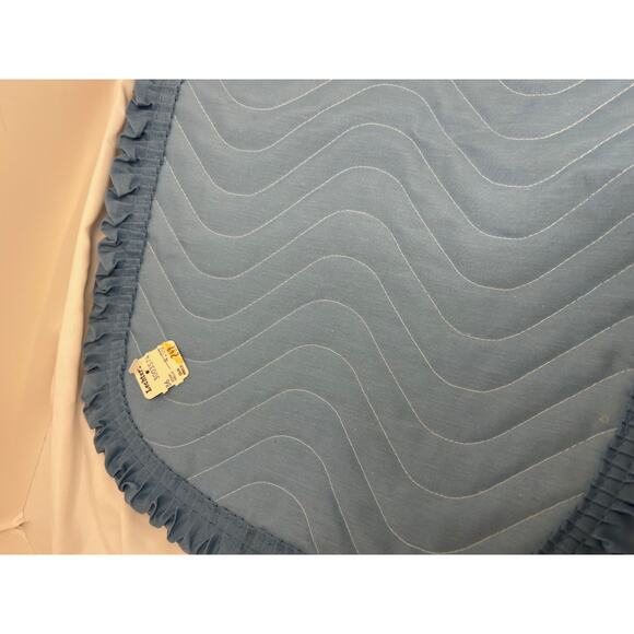 4 Vintage Quilted Oval Blue Cloth Placemats Ruffle Edge Retro 80s Lot Of 4 - Picture 3 of 8